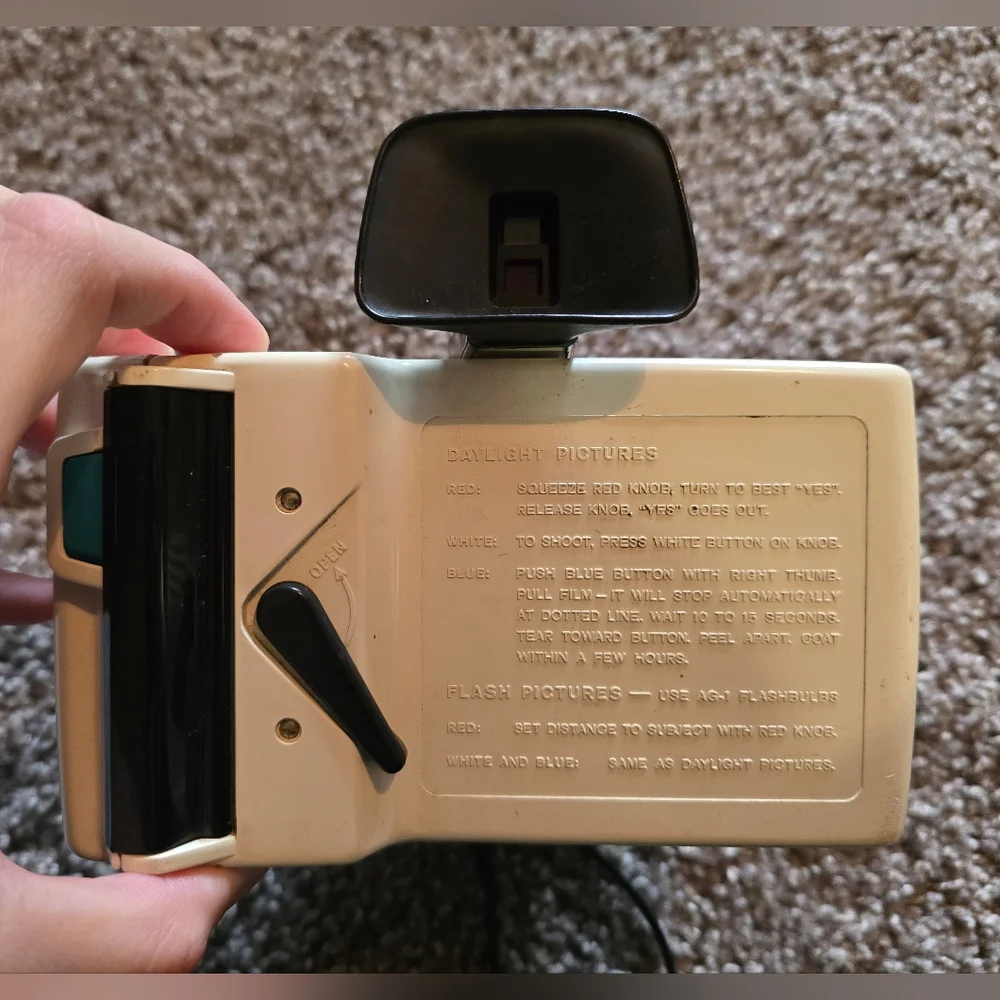 Polaroid Swinger Model 20 Vintage Retro Instant Camera UNTESTED
